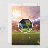 Kick up wat leuke Voetbal Boys Verjaardagsfeestje Kaart (Achterkant)