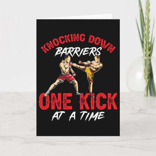 Kickboxing Kickboxer Knocking Down Byrriers One Ki Kaart (Voorkant)
