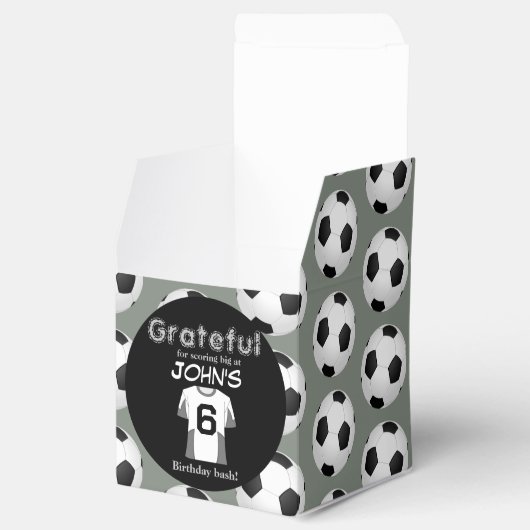 Kickstart de viering van de 6e verjaardag bedankdoosjes (Geopend)