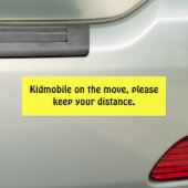Kidmobile onderweg, hou je afstand. bumpersticker (Op auto)