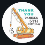 Kids Birthday Party Crane Excavator Construction Ronde Sticker<br><div class="desc">Kute party gunsten voor kinderen,  jongens of meisjes die van grote machine- en bouwvoertuigen houden. Een kleurrijke illustratie van de kraangraafmachine. Ideaal voor kinderen op verjaardagsfeestje,  feestvieren en dankjewel op het label.</div>