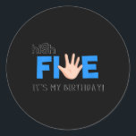 Kids High Five - Cool 5 Year Old Kids Birthday Gif Ronde Sticker<br><div class="desc">Kinder 5-jarige kinderen van 5 jaar en ouder - cadeau</div>