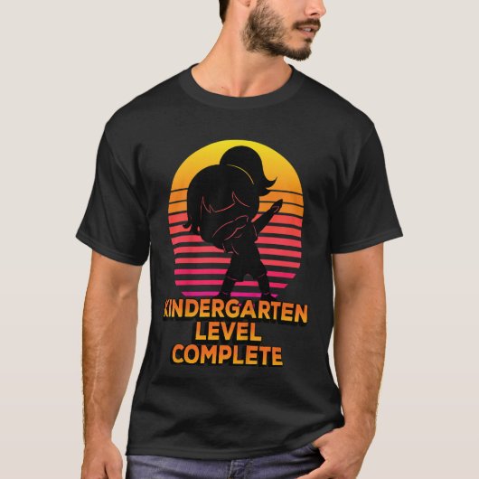 Kids Kindergarten Level Complete Silhouette Dabbin T-shirt (Voorkant)
