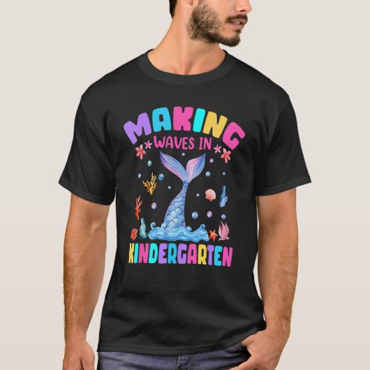 Kids Making Magical Waves In Kindergarten Mermaid T-shirt (Voorkant)