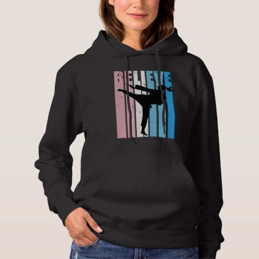Kids Retro Karate Motivational Believe Practice Th Hoodie (Voorkant)