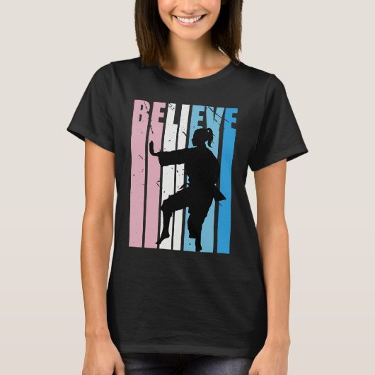 Kids Retro Karate Motivational Believe Practice Th T-shirt (Voorkant)