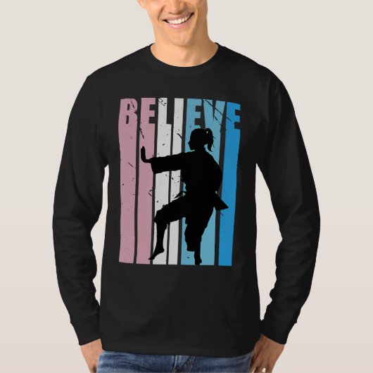 Kids Retro Karate Motivational Believe Practice Th T-shirt (Voorkant)