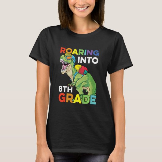 Kids Roaring Into 8th Grade Back To School Dinosau T-shirt (Voorkant)