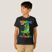 Kids Roaring Into Kindergarten Dinosaur T Rex Back T-shirt (Voorkant volledig)