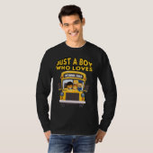 kids school bus Just A Boy Who Loves School Buses T-shirt (Voorkant volledig)