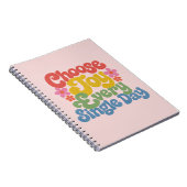 Kies elke dag vreugde Retro regenboog Notitieboek (Rechterzijde)