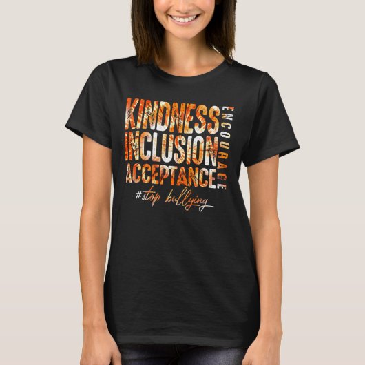Kies Kindness Acceptatie Inclusion Stop Bullyin T-shirt (Voorkant)