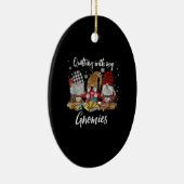 Kieuwen met de kerstfeestdag van mijn Gnomen Keramisch Ornament (Rechts)