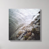 Kiezels op het strand - Ocean Blue Trimmining Canvas Afdruk (Voorkant)