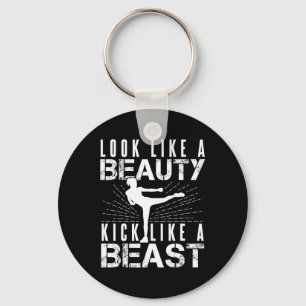 Kijk als een mooie meid als Beast Kickboxer Athlet Sleutelhanger