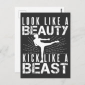 Kijk als een mooie meid als beestvrouwen die kickb briefkaart (Voorkant / Achterkant)