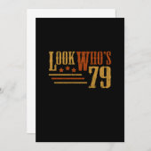Kijk eens aan wiens 79-jarige grappige 79e verjaar kaart (Voorkant / Achterkant)
