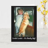 Kijk eens. Een andere verjaardag gaat je kant op. Kaart (Gele Bloem)