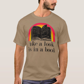 Kijk eens in een boek grappige T-Shirt Cop