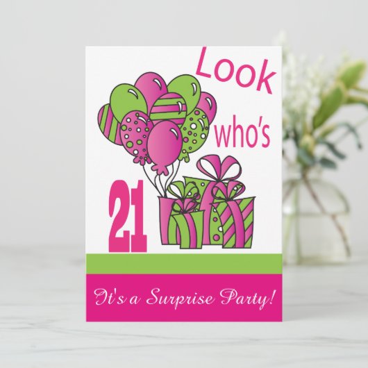 Kijk eens wie 21 is | 21e verjaardag kaart (Staand voorkant)