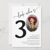 Kijk eens wie 30 is! Moderne foto 30e verjaardag Kaart (Voorkant)