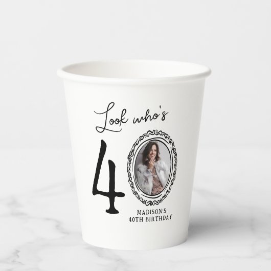 Kijk eens wie 40 is! Foto 40e verjaardag Papieren Bekers (Voorkant)