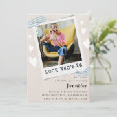 Kijk eens wie er 26ste verjaardag uitnodigingen kr (Staand voorkant)