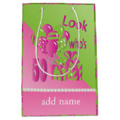 Kijk eens wie er 50 in roze is - 50ste verjaardag medium cadeauzakje (Voorkant)