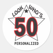 Kijk eens wie er 50 zijn | 50e verjaardag ronde sticker (Voorkant)