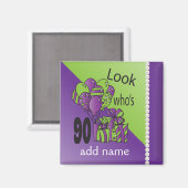 Kijk eens wie er 90 is | 90e verjaardag - Paarse Magneet (Voorkant / Achterkant)