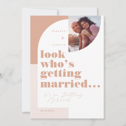 Kijk eens wie er gehuwde Geometric Blush Foto krij Save The Date (Voorkant)