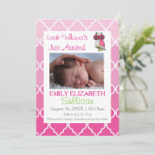 Kijk eens wie er zojuist een roze-vogel aankondigi aankondiging (Staand voorkant)