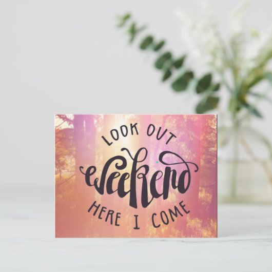 Kijk hier eens naar het weekend. briefkaart (Staand voorkant)