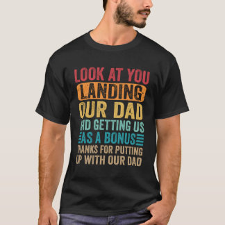 Kijk hoe je onze vader landt en ons als een jongen t-shirt