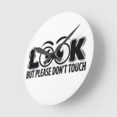 Kijk, maar raak niet aan ronde klok (Hoek)