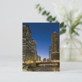 Kijk naar de bevroren rivier van Chicago bij de sc Briefkaart (Staand voorkant)