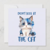 Kijk niet naar de kat - Schattige blauwachtige kit (Voorkant)