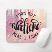 Kijk uit het weekend hier ik kom 2 muismat (Met muis)