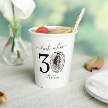 Kijk wie 30 is! Foto 30e verjaardag papieren beker