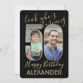 Kijk Wie is 50 Zwart & Goud Verjaardagsfeest 2 Fot Kaart (Voorkant)