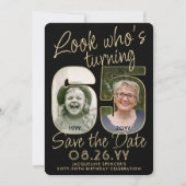 Kijk wie is 65 Zwart & Goud 2 Foto Verjaardagsfees Save The Date (Voorkant)
