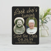Kijk wie is 80 Zwart & Goud 2 Foto Verjaardagsfees Save The Date (Staand voorkant)