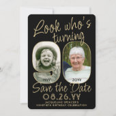 Kijk Wie is 90 Zwart & Goud 2 Foto Verjaardagsfees Save The Date (Voorkant)