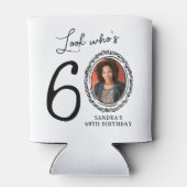 Kijk Wie Zestig Foto 60ste Verjaardag Blikjeskoeler (Achterkant)