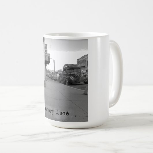 Kijkend naar beneden memory lane cat mok (Voorkant rechts)