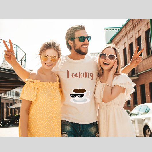 Kijkend naar hotT T-shirt