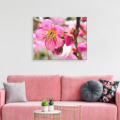 Kijkkleurige bloesem close-up canvas afdruk (Insitu (Woonkamer))
