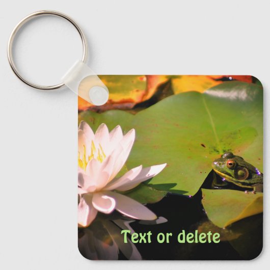 Kikker die Lotus Water Lily op maat toedient Sleutelhanger (Voorkant)