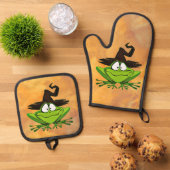 Kikker met heks Pet Halloween Ovenwant & Pannenlap Set (Top down)