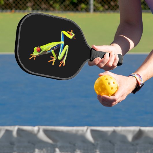 Kikker met rode, verven bomen pickleball paddle (Insitu)